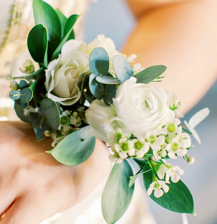 Fresh Wrist Corsage